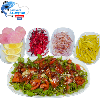 Salata ve Garnitür — Şahinler Balıkçılık